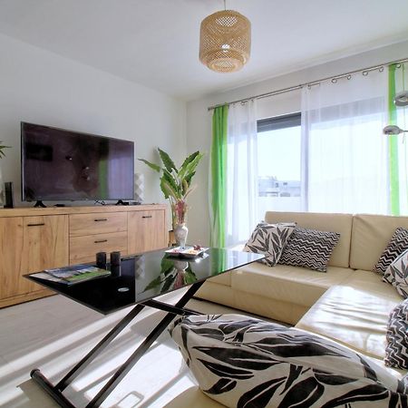 Center Location, Ac, Swimming Pool, And Parking Apartman Olhão Kültér fotó