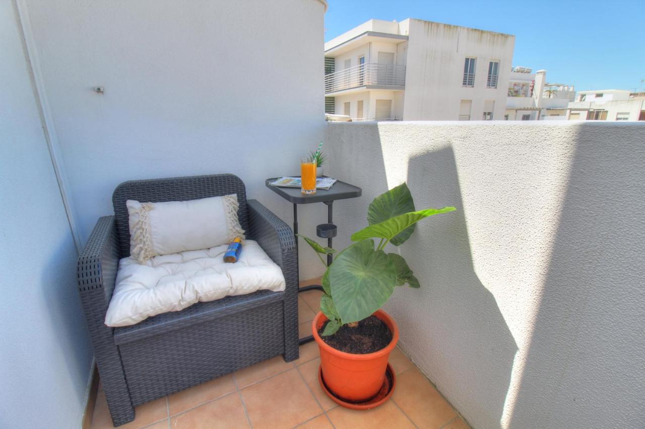 Center Location, Ac, Swimming Pool, And Parking Apartman Olhão Kültér fotó